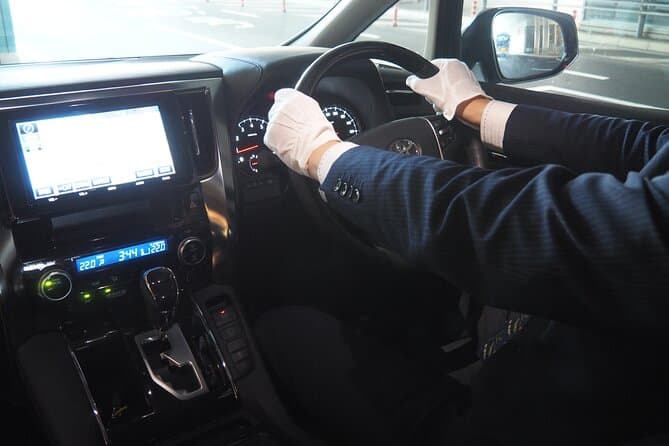 Private Driver in Morocco – Premium Chauffeur Service view 6